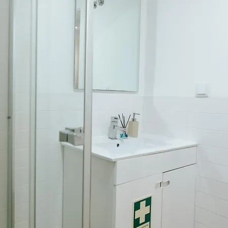 Apartment Diogo's Alcantara Ii By Mycelia